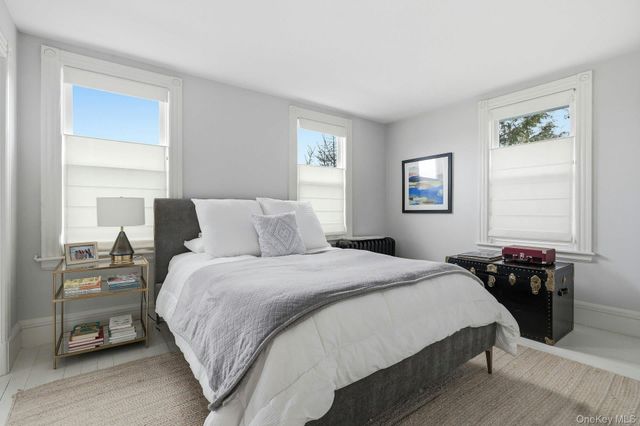 34 Fairview Street, Huntington, NY 11743