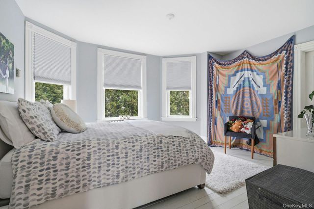 34 Fairview Street, Huntington, NY 11743