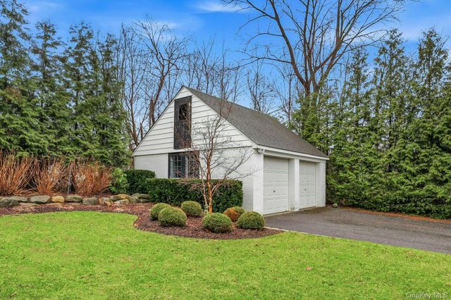 34 Fairview Street, Huntington, NY 11743