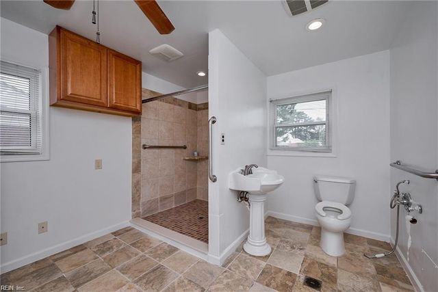 8200 Mona AVE, Norfolk, VA 23518