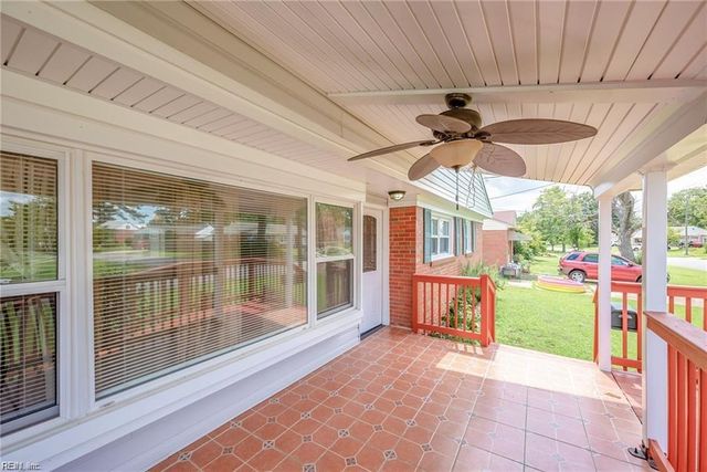8200 Mona AVE, Norfolk, VA 23518