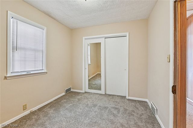 3932 S Main Street, Akron, OH 44319