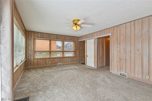 3932 S Main Street, Akron, OH 44319