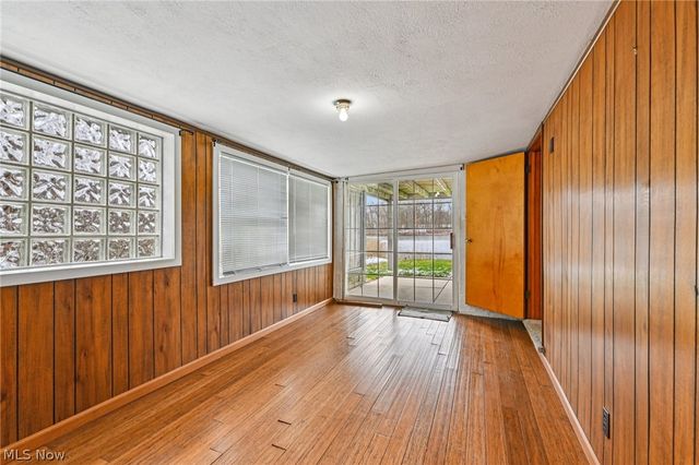 3932 S Main Street, Akron, OH 44319