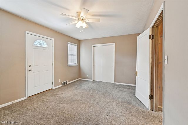 3932 S Main Street, Akron, OH 44319