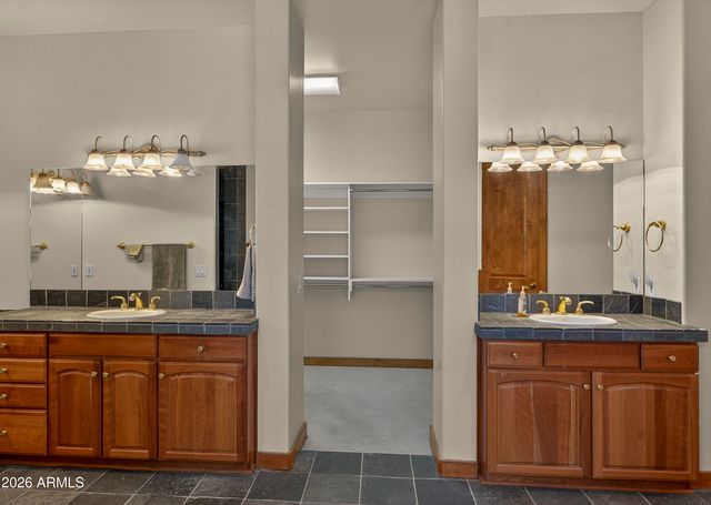 1313 GODFREY SYKES --, Flagstaff, AZ 86005