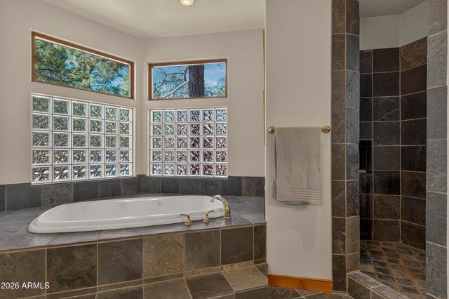 1313 GODFREY SYKES --, Flagstaff, AZ 86005