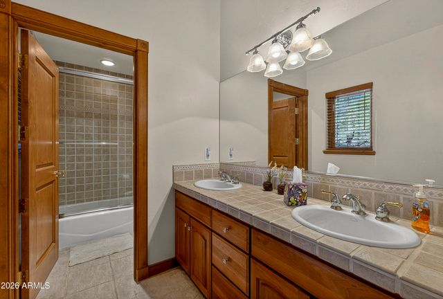 1313 GODFREY SYKES --, Flagstaff, AZ 86005