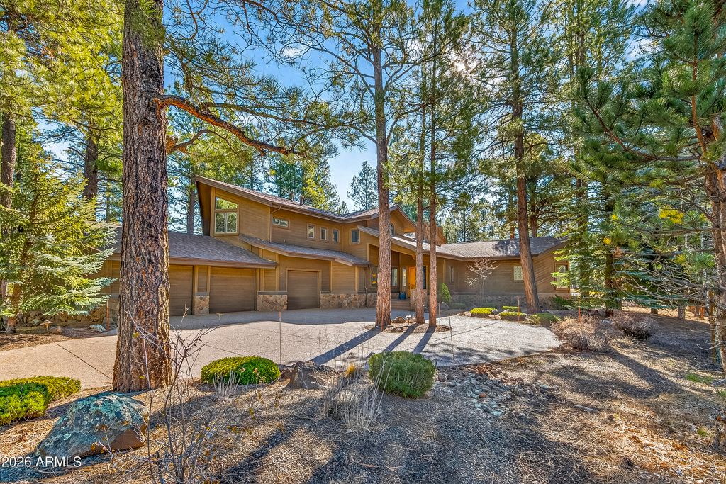 1313 GODFREY SYKES --, Flagstaff, AZ 86005
