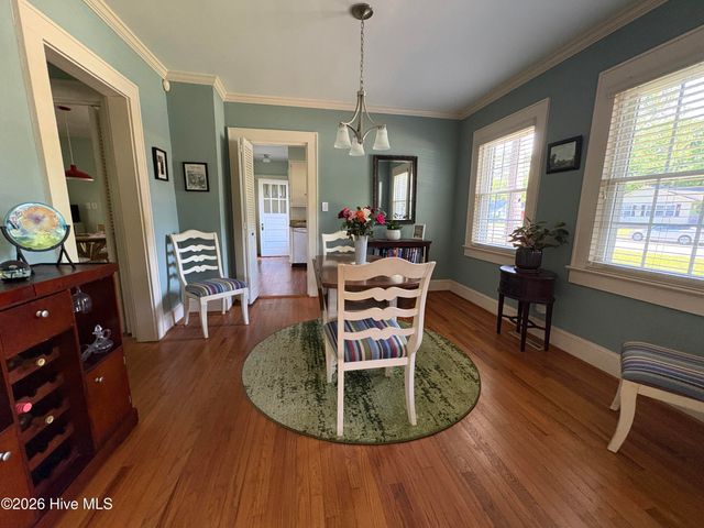 310 E 12th Street, Washington, NC 27889