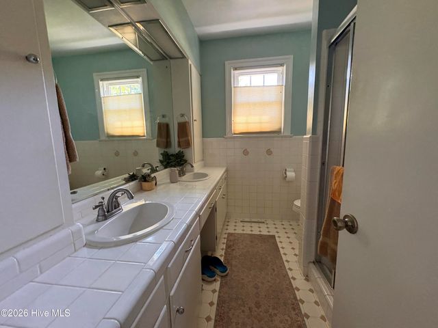 310 E 12th Street, Washington, NC 27889