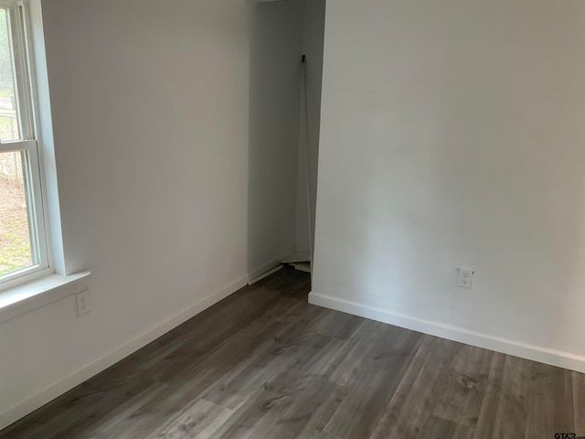 527 N Clayton, Tyler, TX 75702