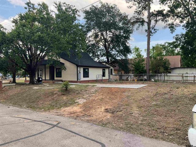 527 N Clayton, Tyler, TX 75702