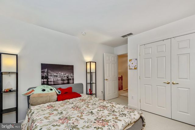 80 LILLY DR, Feasterville Trevose, PA 19053
