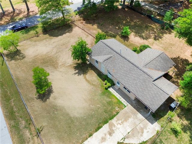 4776 Duncan Drive, Powder Springs, GA 30127