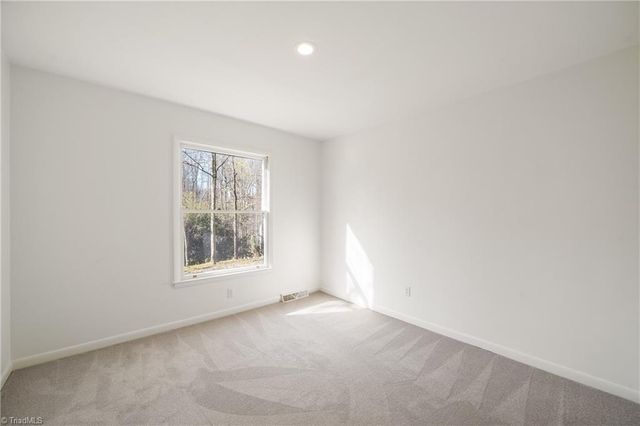 3941 Tonbridge Lane, Winston-salem, NC 27106