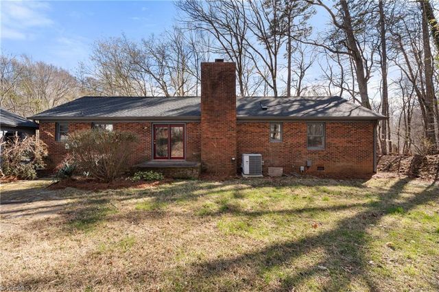 3941 Tonbridge Lane, Winston-salem, NC 27106