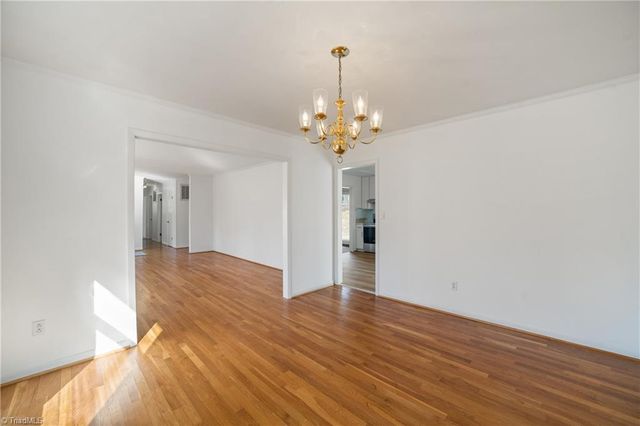 3941 Tonbridge Lane, Winston-salem, NC 27106