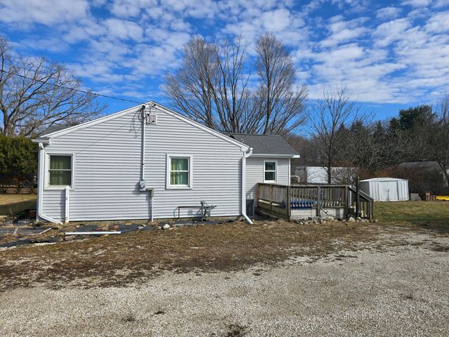 8020 Day Road, Assyria Twp, MI 49021