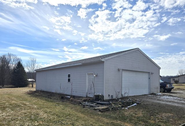 8020 Day Road, Assyria Twp, MI 49021