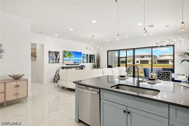 20321 Fair Oak LN, Estero, FL 33928