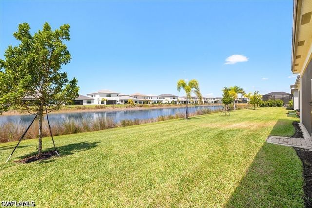 20321 Fair Oak LN, Estero, FL 33928