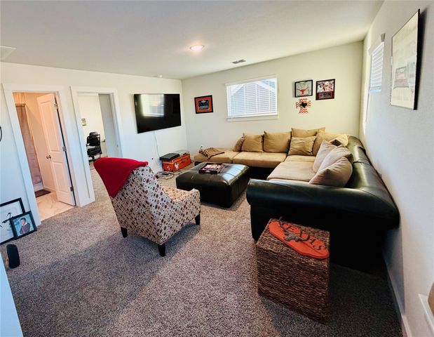 197 Everglades DR, Kyle, TX 78640