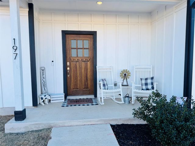 197 Everglades DR, Kyle, TX 78640