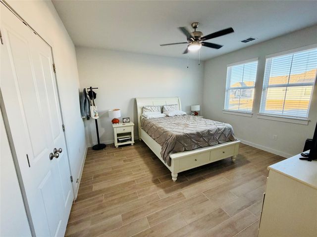 197 Everglades DR, Kyle, TX 78640