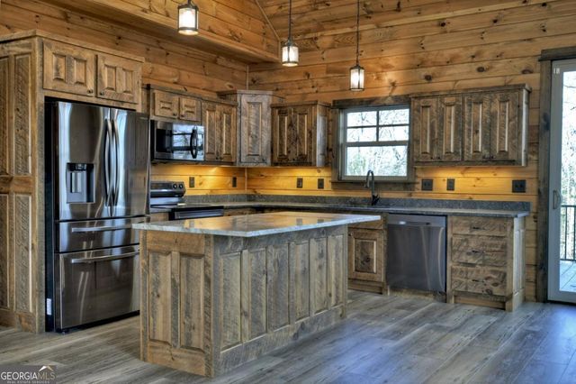 250 Wolf Creek Mountain Road 19, Mineral Bluff, GA 30559