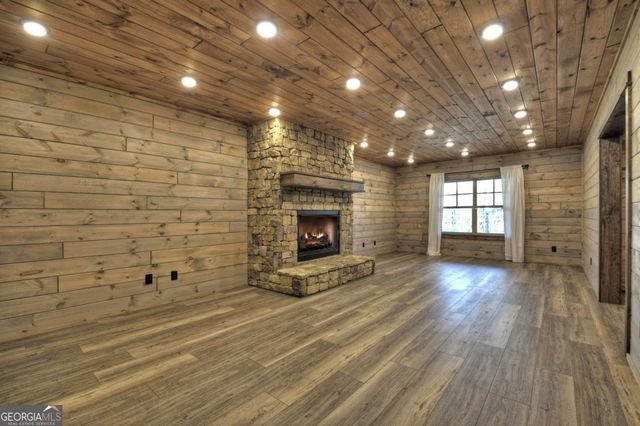 250 Wolf Creek Mountain Road 19, Mineral Bluff, GA 30559