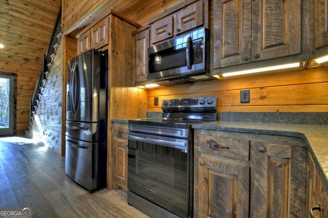 250 Wolf Creek Mountain Road 19, Mineral Bluff, GA 30559