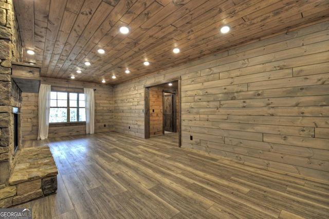 250 Wolf Creek Mountain Road 19, Mineral Bluff, GA 30559