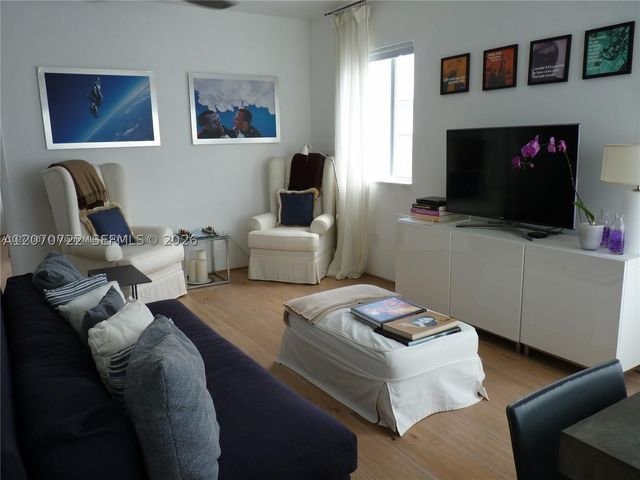 820 Euclid Ave 204, Miami Beach, FL 33139