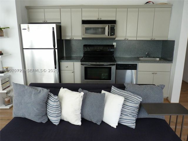820 Euclid Ave 204, Miami Beach, FL 33139