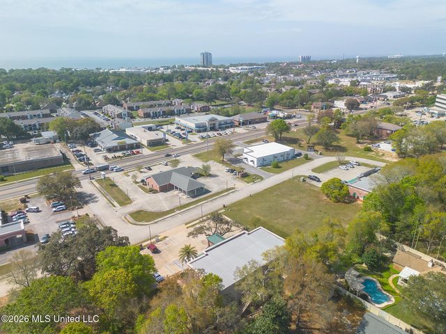 2556 Marcia Court, 202, Biloxi, MS 39531