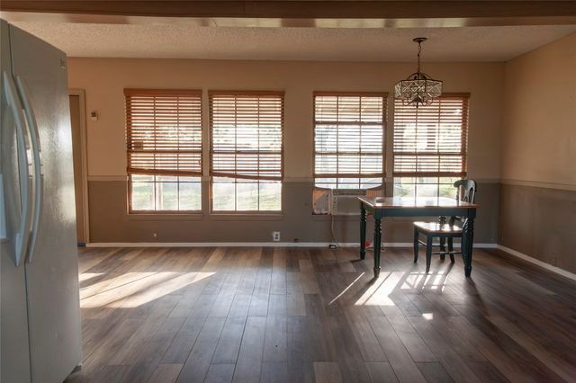 112 SE Front Street, Bailey, TX 75452