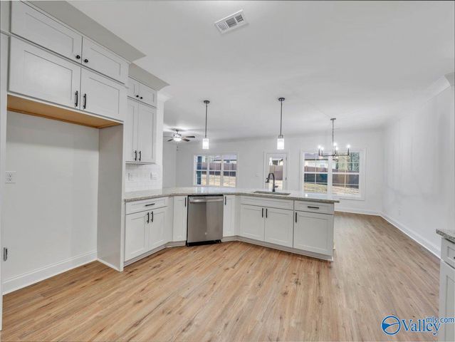 675 Chambers Road, Arab, AL 35016