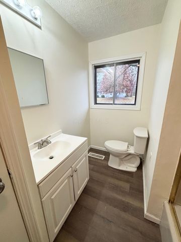 7362 Sabre Avenue, Reynoldsburg, OH 43068