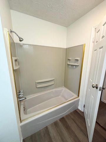 7362 Sabre Avenue, Reynoldsburg, OH 43068