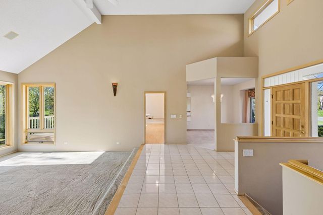 5915 Sweetwater Circle, Excelsior, MN 55331