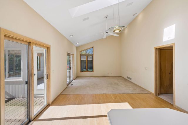 5915 Sweetwater Circle, Excelsior, MN 55331