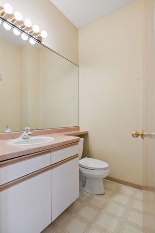 5915 Sweetwater Circle, Excelsior, MN 55331