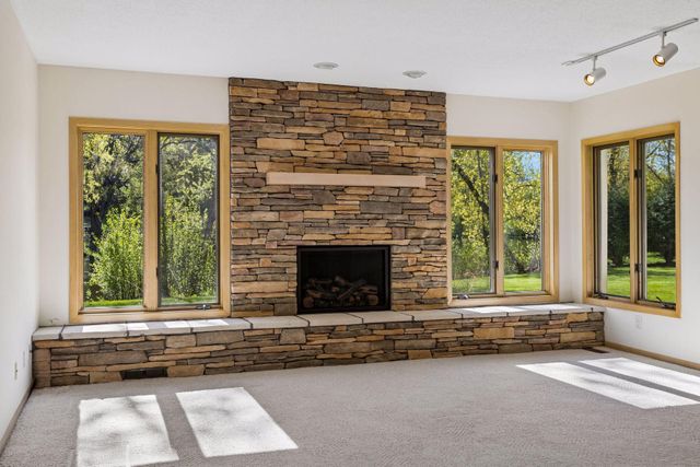 5915 Sweetwater Circle, Excelsior, MN 55331