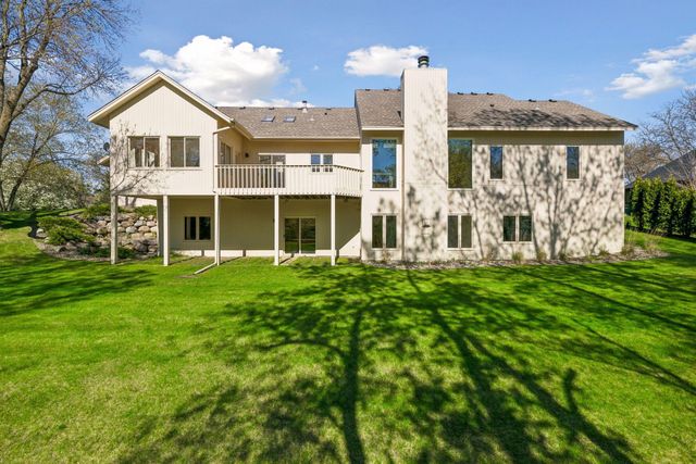 5915 Sweetwater Circle, Excelsior, MN 55331