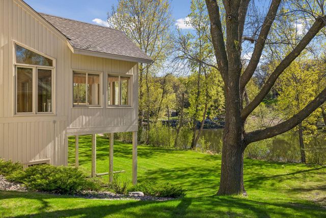 5915 Sweetwater Circle, Excelsior, MN 55331