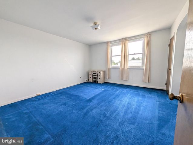 112 W CHELTENHAM AVE, Philadelphia, PA 19120