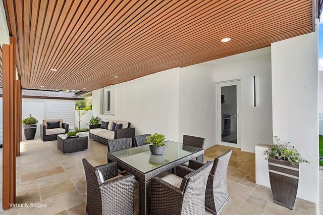 2291 SW 17th St, Miami, FL 33145