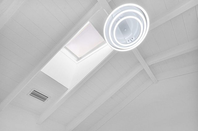 2291 SW 17th St, Miami, FL 33145