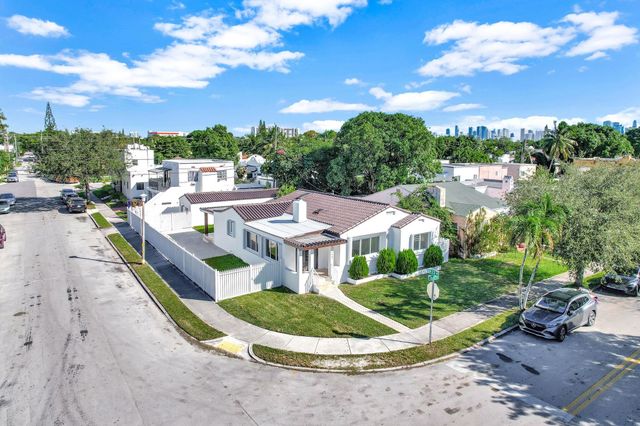 2291 SW 17th St, Miami, FL 33145